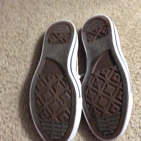 Converse shoes white. - Picture 2 of 4